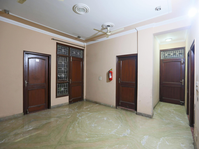 Lobby 2, SPOT ON 64229 Paradise Marriage Hall, Azamgarh