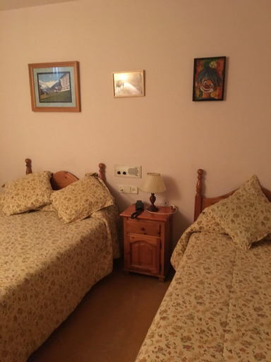 Others 5, Hotel Anglada, Lleida
