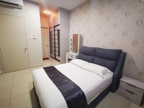 RF HOMESTAY MELAKA.Pool.WiFi.Seaview(3BR/10pax), Malacca City