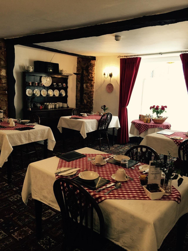 Food & Drinks, The White Cottage B&B, Devon
