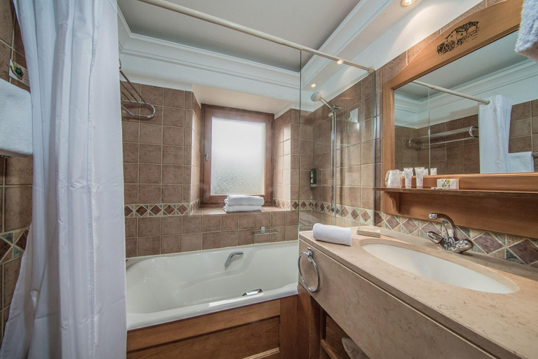 Bathroom 4, Au Vieux Moulin Hotel And Spa, Haute-Savoie