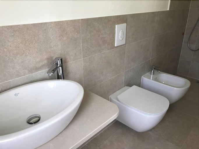Bathroom 4, Corte Di Pellio, Como