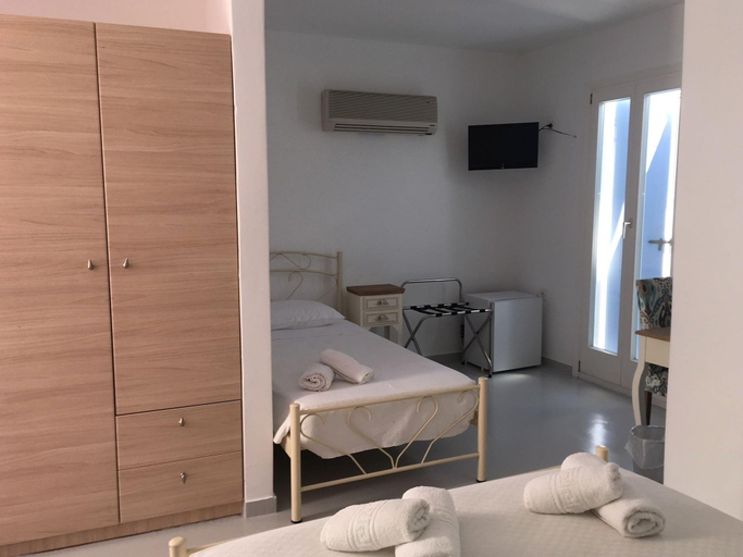 Public Area 3, Di Mare, South Aegean