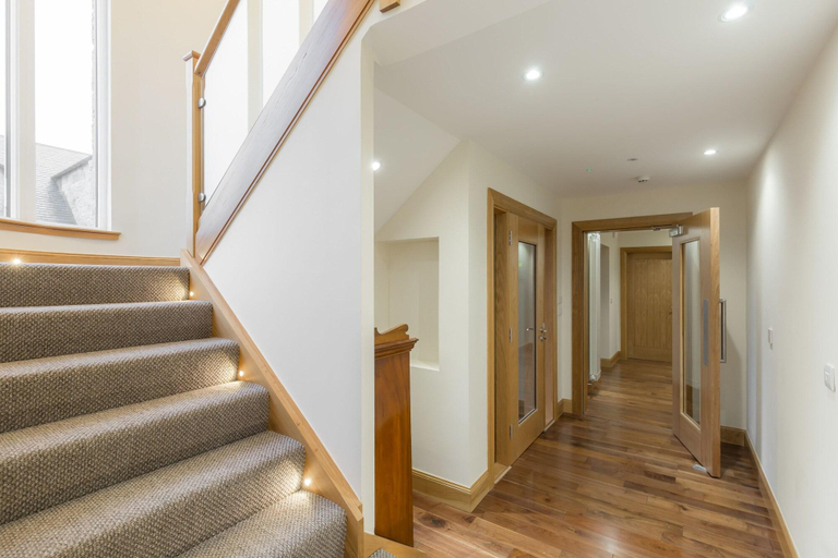 Public Area 4, The Queens View Luxury B&B, West Lothian