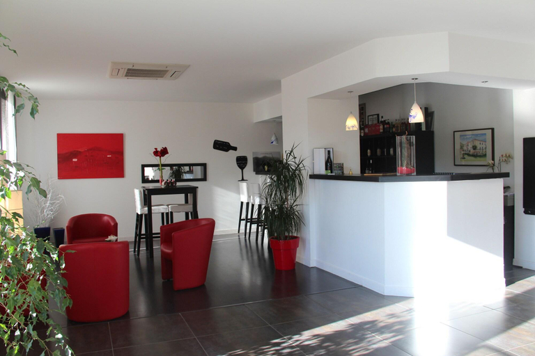 Public Area 3, Hôtel Le Domaine des Vignes, Rhône