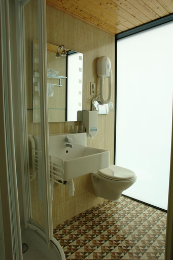 Bathroom 4, Posada Villa Rosa, Cantabria