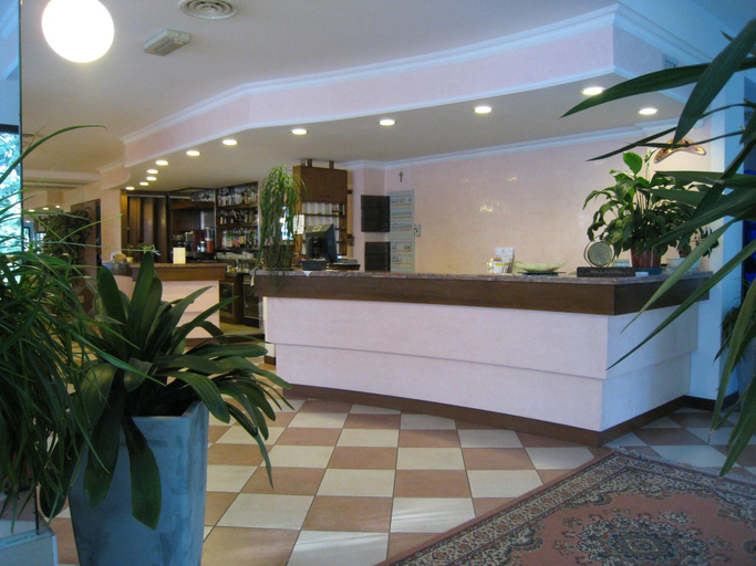 Public Area 3, Albergo Boomerang, Parma