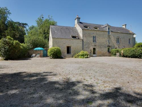 Classic Holiday Home in Maisons near Sea, Calvados