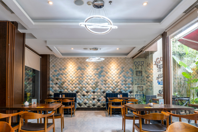 Food & Drinks 4, Sotis Hotel Falatehan Blok M, Jakarta Selatan