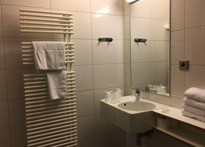 Bathroom, Le Mont Sainte Odile, Bas-Rhin