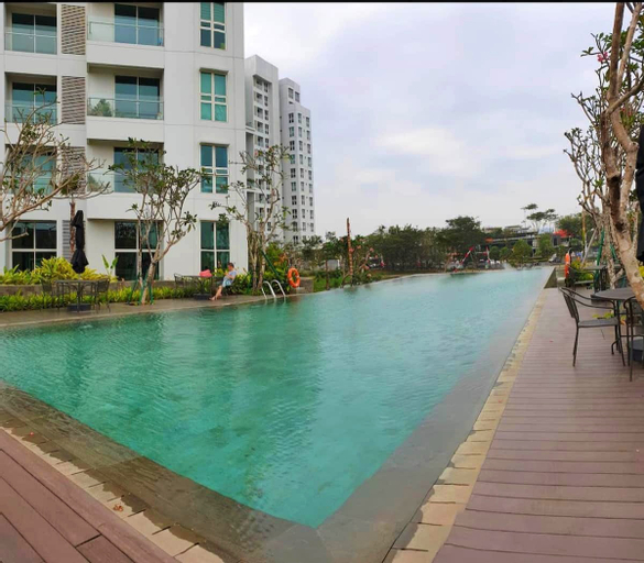 1BR Apartment at Citralake Suites with Lake View, West Jakarta