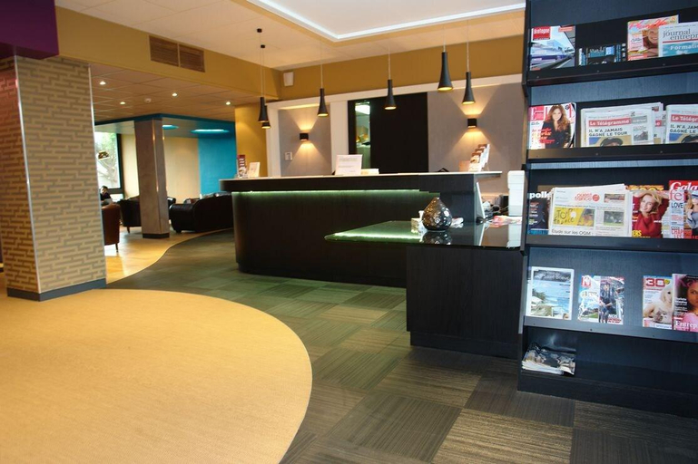 Public Area 2, Brit Hotel Saint-Brieuc, Côtes-d'Armor