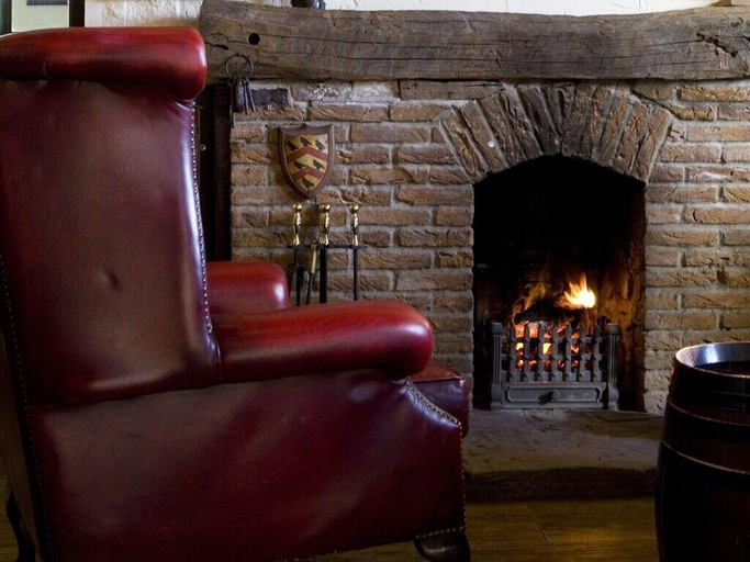 Public Area, The Swan Inn, Cheshire East