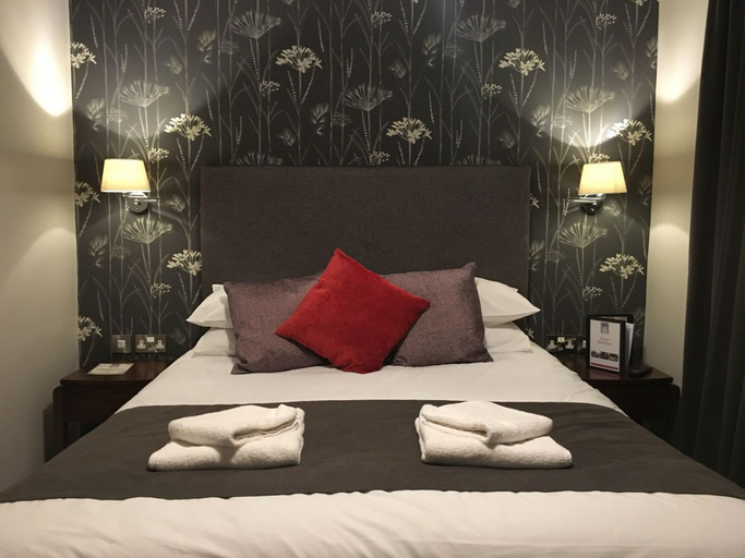 Bedroom 4, The White Swan, Leeds