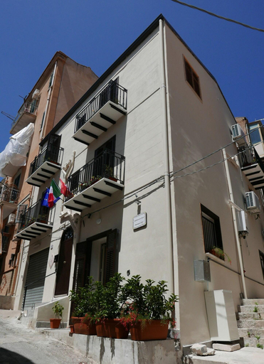 Exterior & Views 2, Opera Boutique Rooms, Palermo