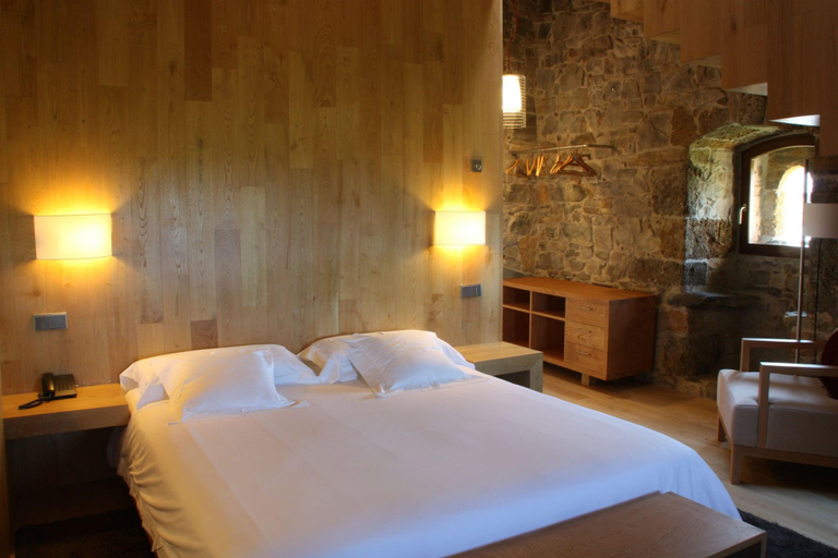 Bedroom 3, Rusticae Hotel Torre De Villademoros, Asturias