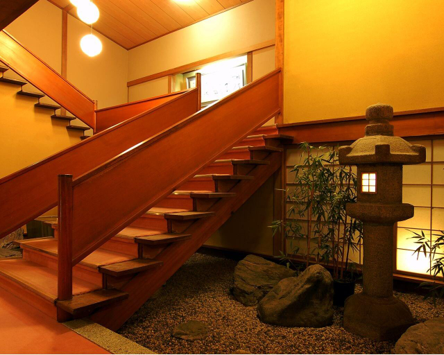 Public Area 3, Shinkadoya, Atami