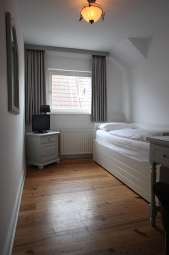 Bedroom 2, Lieblingsplatz Hotel Strandperle, Lübeck