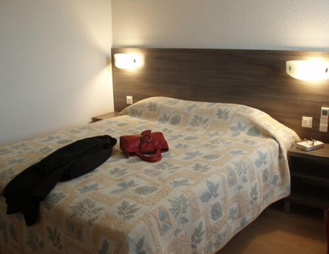 Bedroom 3, Alpha Hotel, Haute-Savoie