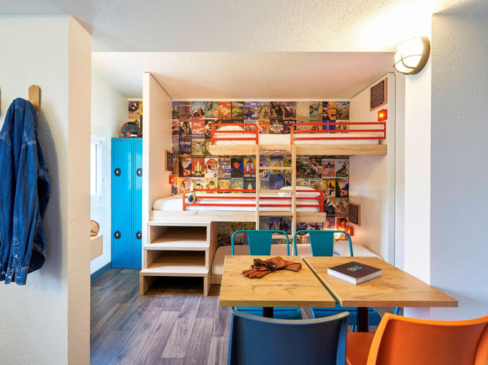 Bedroom 4, Hotelf1 Thonon Les Bains Est, Haute-Savoie