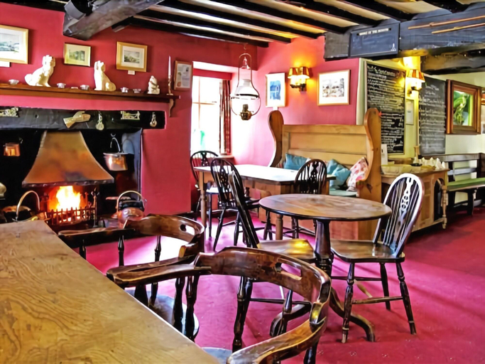 Food & Drinks 5, The Hand at Llanarmon, Wrexham