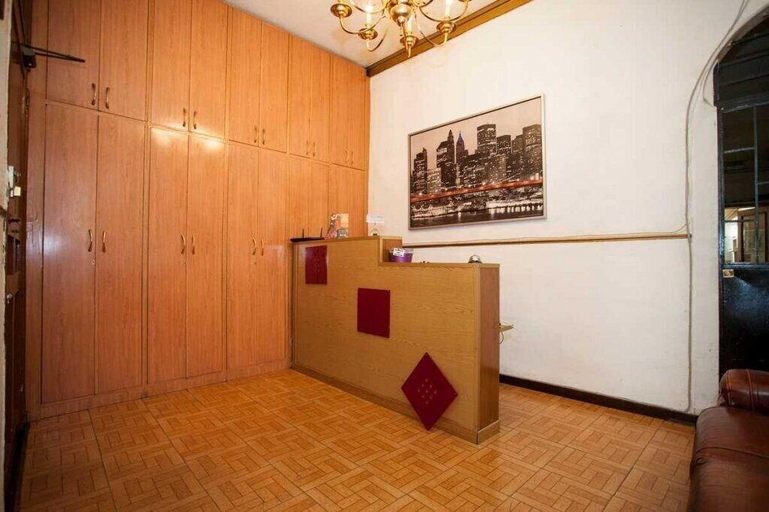 Public Area, Hostal Los Arcos, Madrid