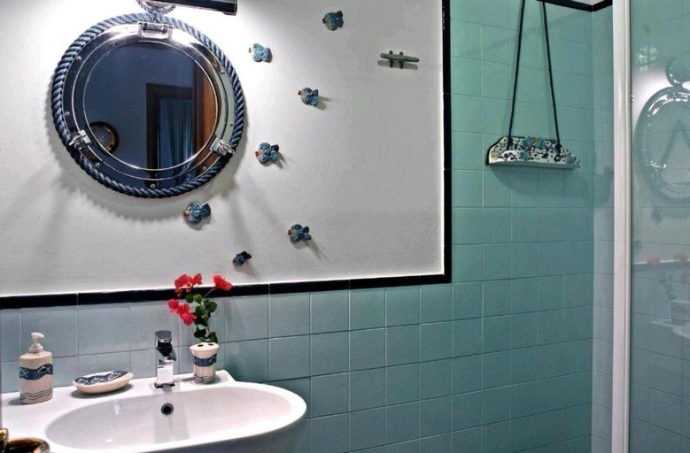 Bathroom 5, B&B Villa Ines, Lecce