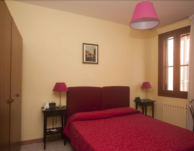 Bedroom 3, Hotel Dalla Mora, Venezia