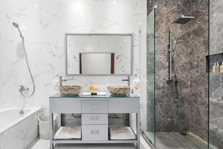 Bathroom, Saga Villas Legacy Seminyak, Badung