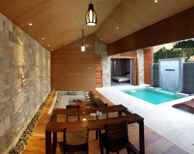 Dining Room 22