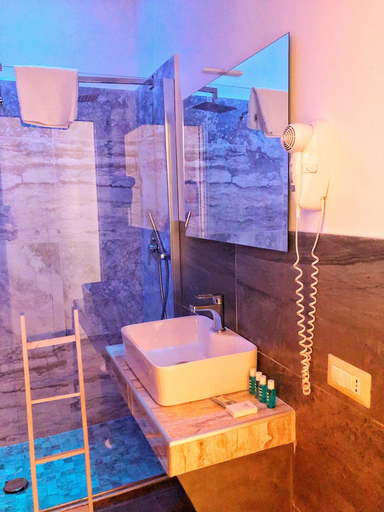 Bathroom 5, Art Atelier Borgo, Rome