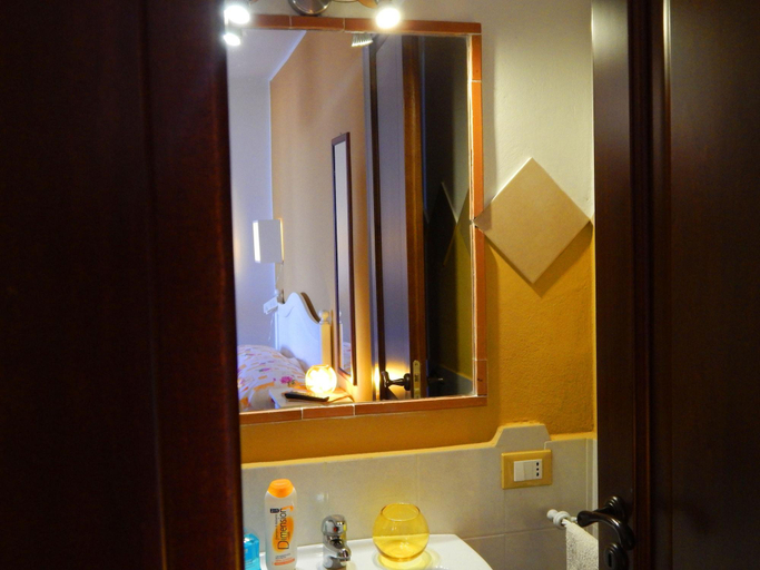 Bedroom 4, B&B Sole e Luna, Palermo
