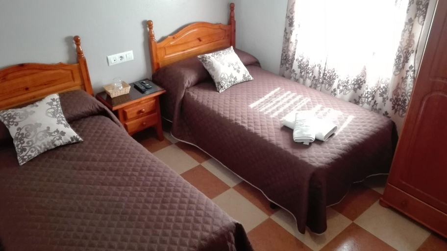 Bedroom 5, Hostal Andalucia, Cádiz