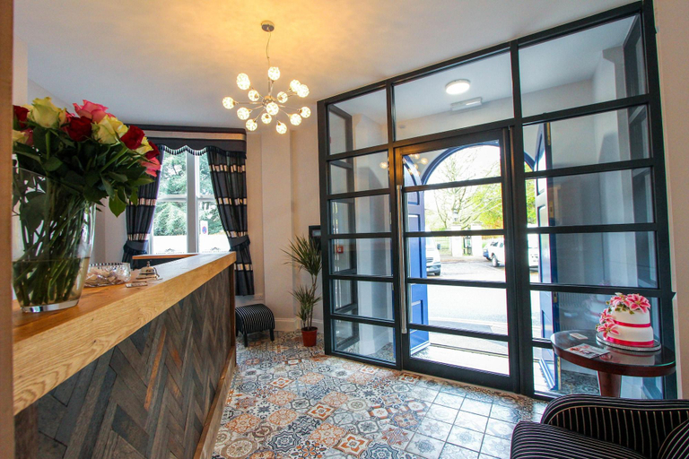 Public Area 3, Kings Park Hotel, Nottinghamshire