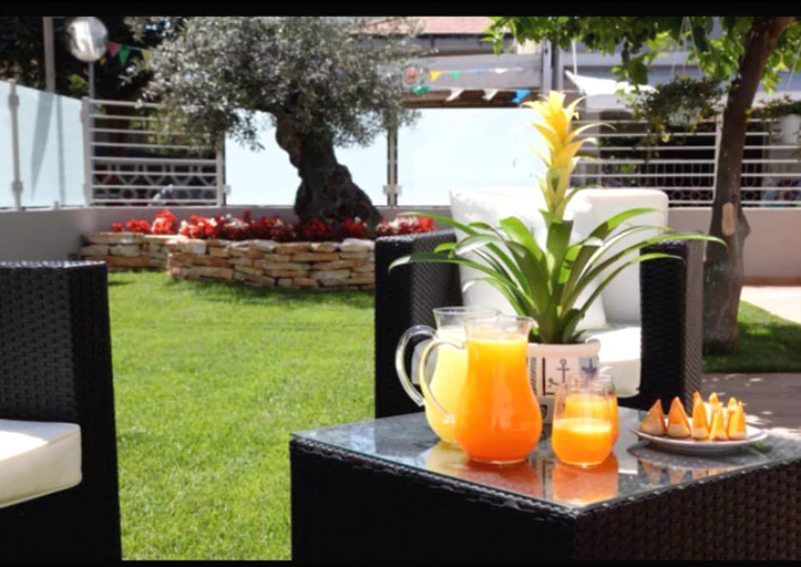 Food & Drinks 1, B&B FARAONE, Teramo