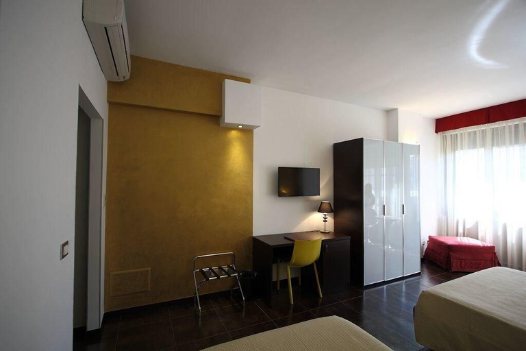 Bedroom 4, Imbriani 24, Lecce