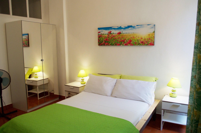 Bedroom 3, Giramondo Room and Breakfast, Genova