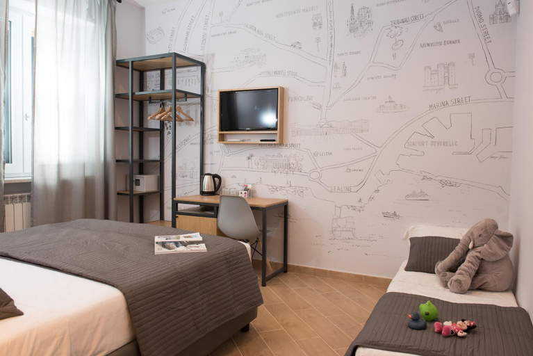 Bedroom 4, Eco di Napoli, Napoli