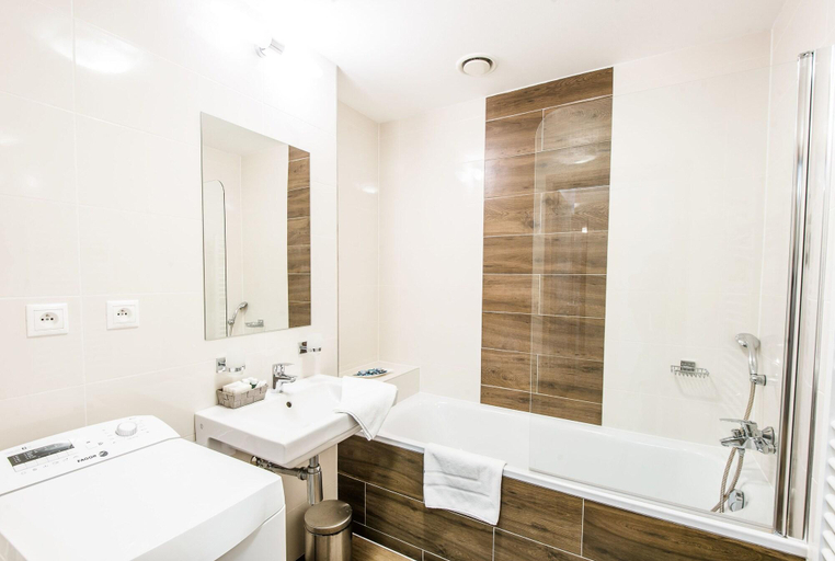Bathroom 5, Apart Hotel VIRGO, Bratislava