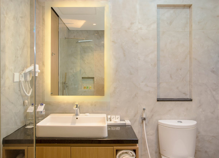Bathroom 9