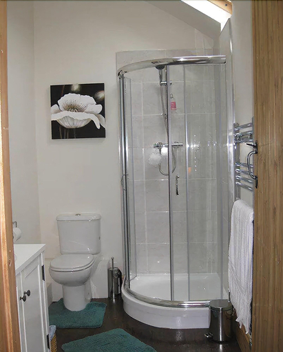 Bathroom 4, The Old Stables, Leicestershire