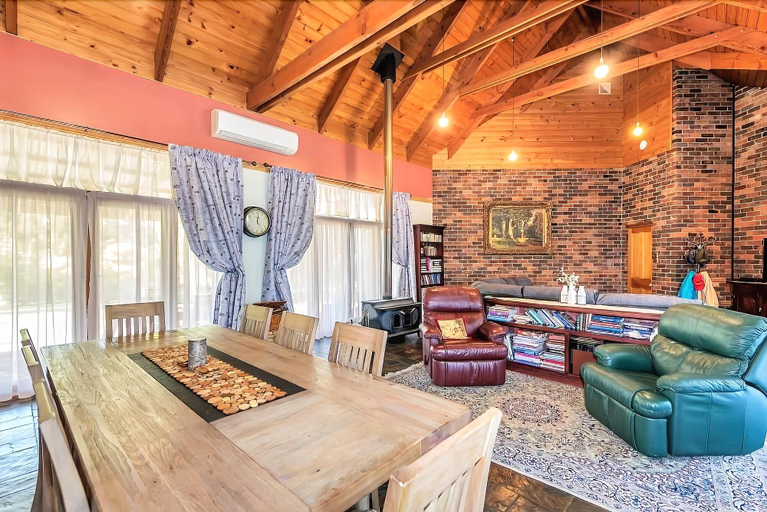 Public Area 2, Stony Rise Cottage B&B, Devonport
