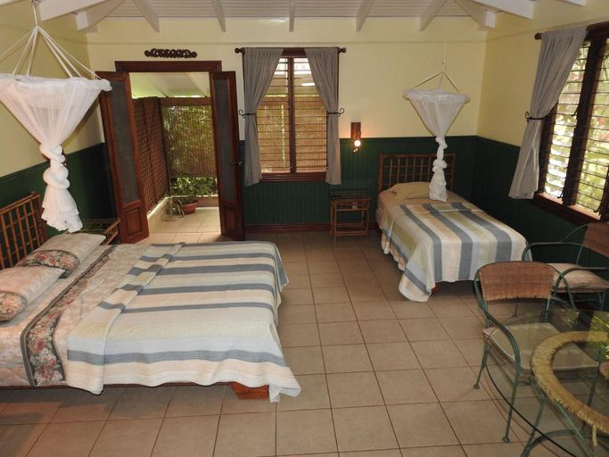Public Area 3, Playa Negra Guesthouse, Talamanca