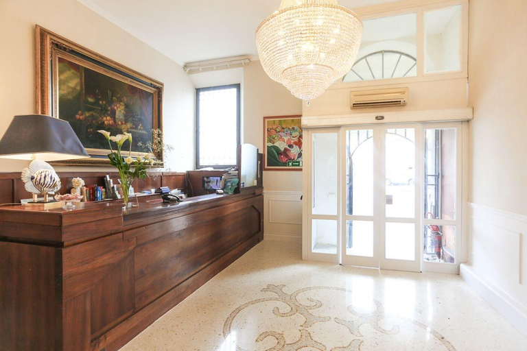 Public Area 3, Hotel Ariston, Livorno