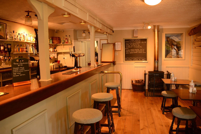 Food & Drinks 5, Scourie Hotel, Highland
