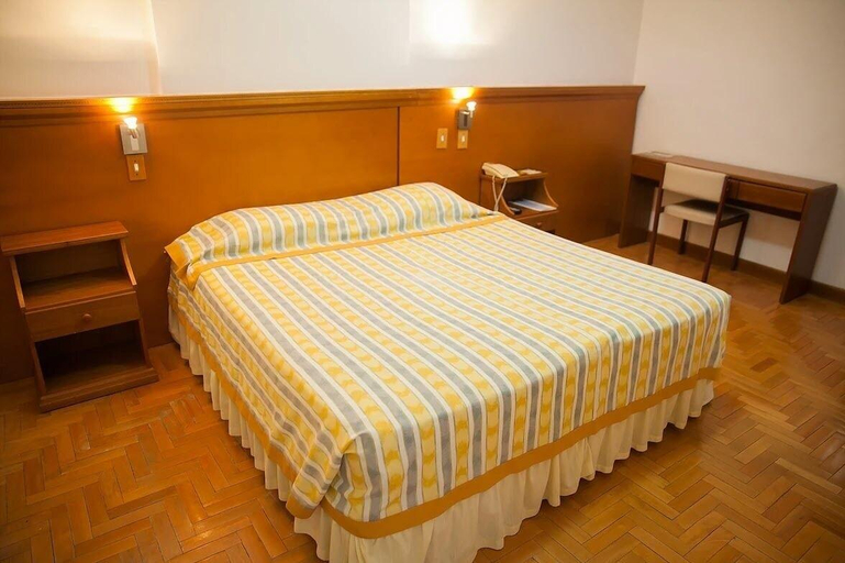 Bedroom 3, Itaimbé Palace Hotel, Santa Maria