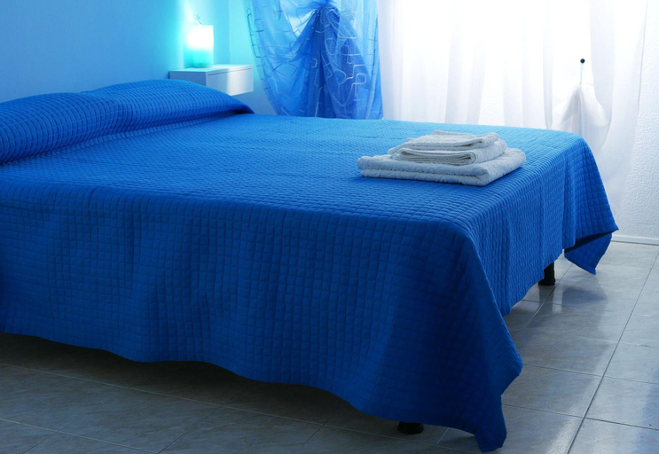 Bedroom 3, Pienosole B&B, Chieti