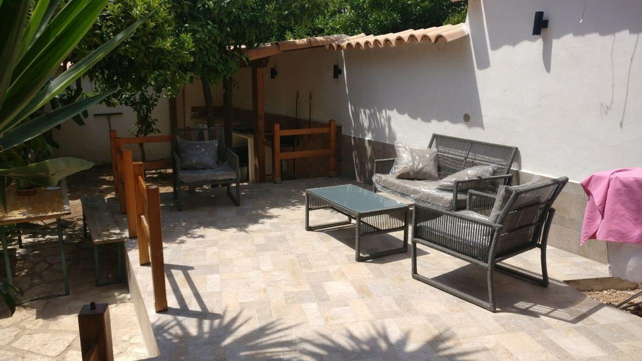 Public Area, Le Camere Del Giardino, Trapani