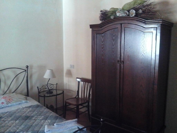 Bedroom 4, Affittacamere La Cartiera, Palermo