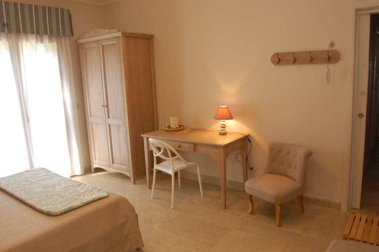 Bedroom 2, B&B Le Antiche Cisterne, Catania